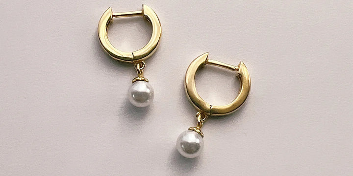Drop Earrings: The Movement of Modern Elegance