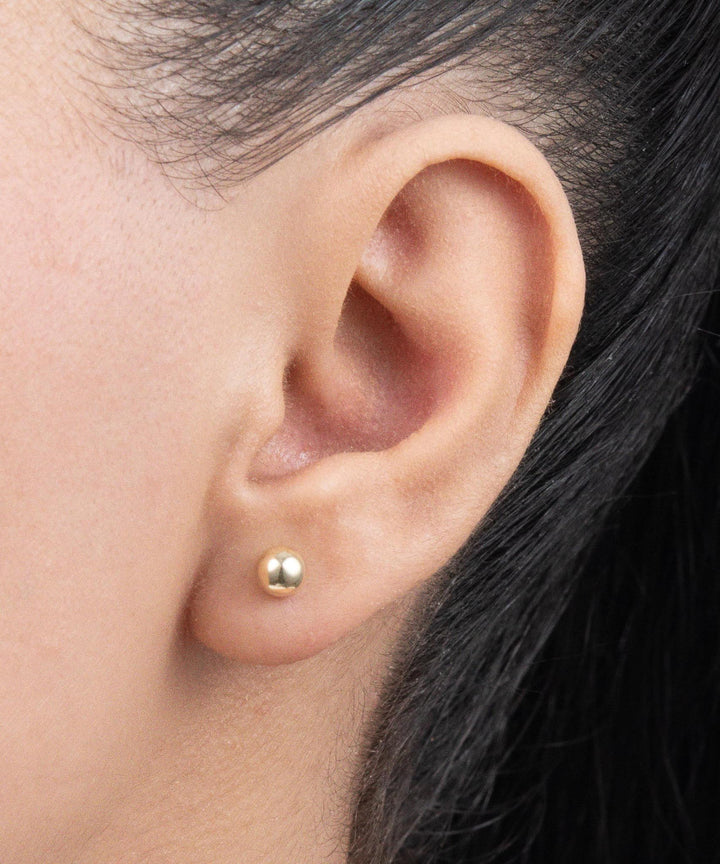 126-0005-05-00-5 on ear