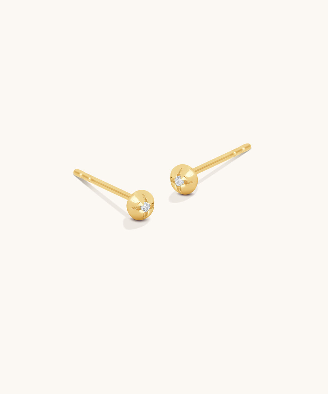 Round Illusion Studs